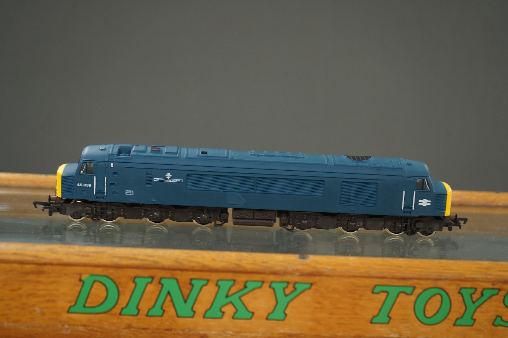 A collection of 00 gauge model railway, including three box train sets by Jouef, Mainline and Hornby, together with a large selection of unconstructed railway related plastic and metal kits and accessories, manufacturers